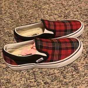checkered vans